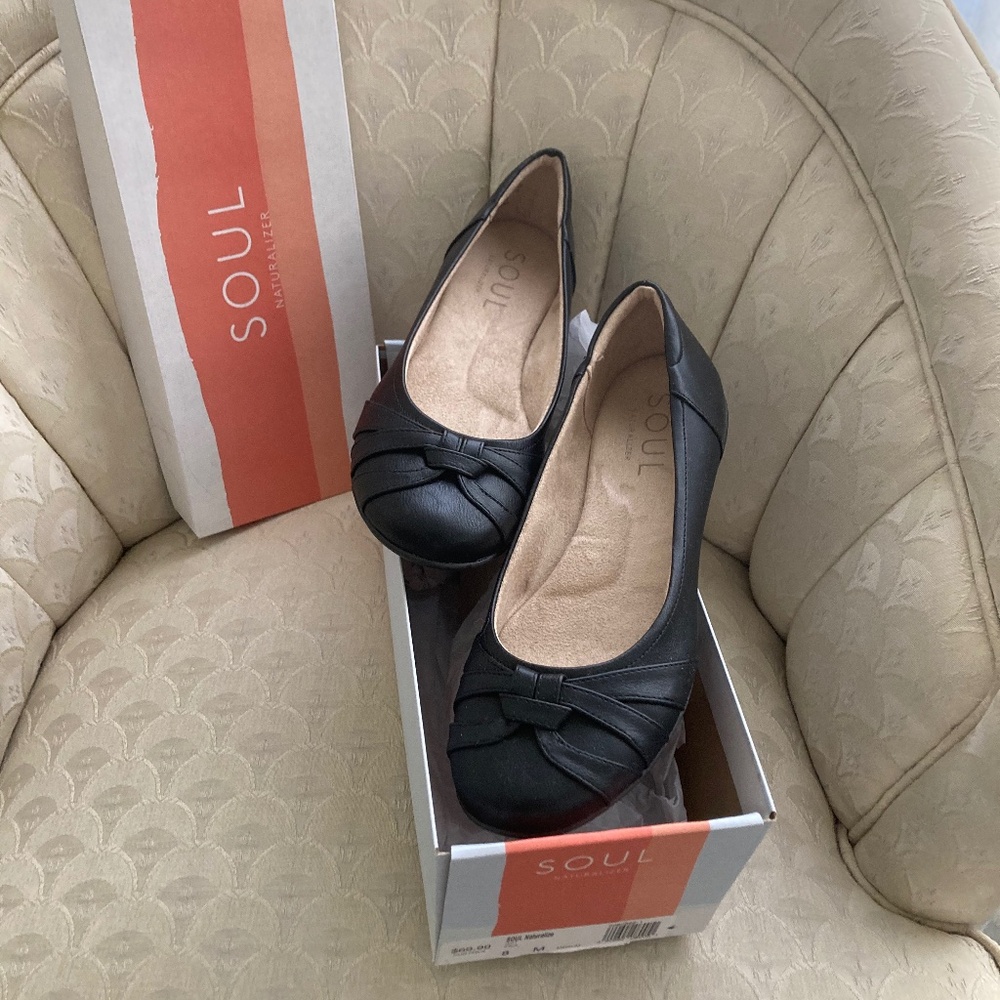 Naturalizer shoes new SOUL size 8 M black
